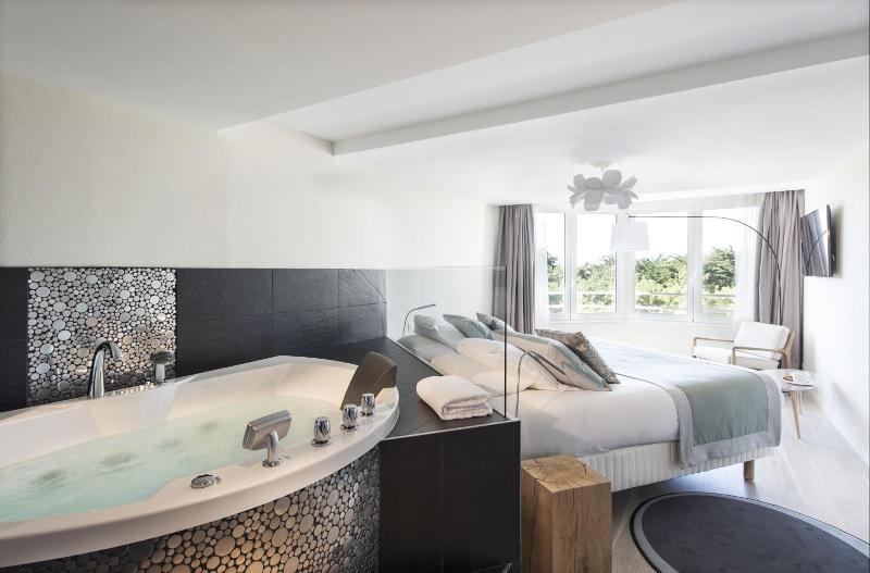Résidence Valdys Thalasso SPA Les Pins image
