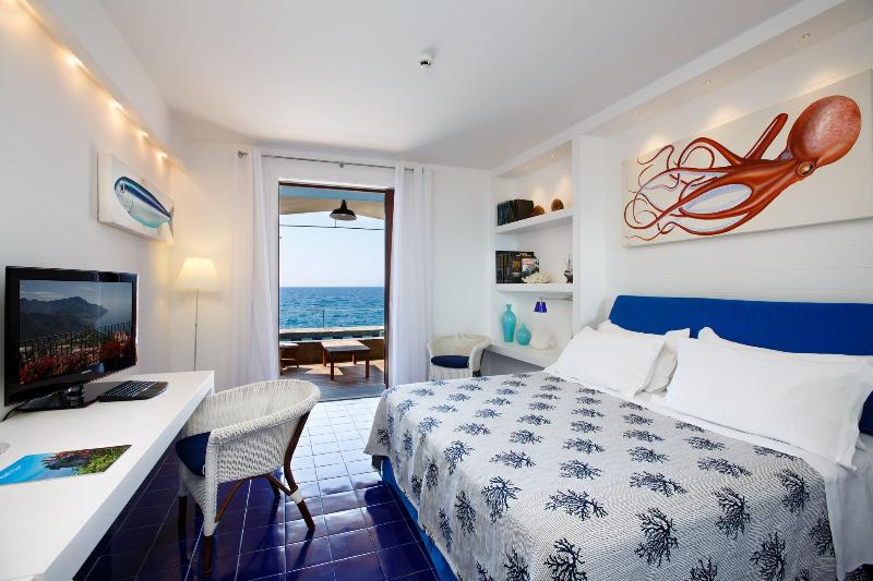 Capo La Gala Hotel & Wellness image