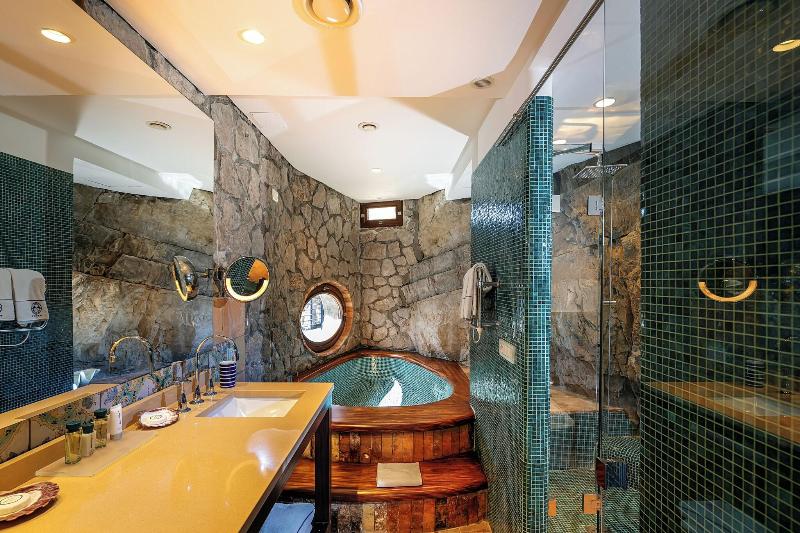 Capo La Gala Hotel & Wellness image