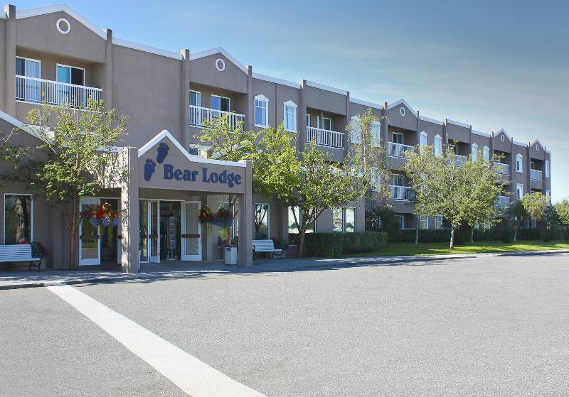 Bear Lodge — exterior view