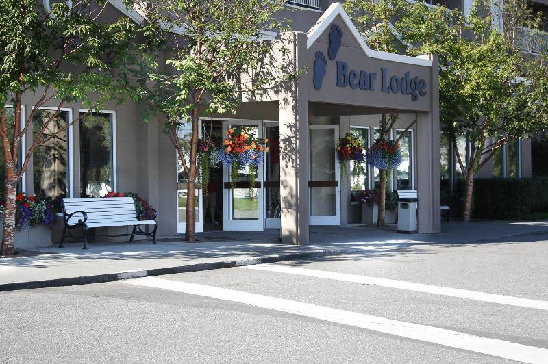 Bear Lodge