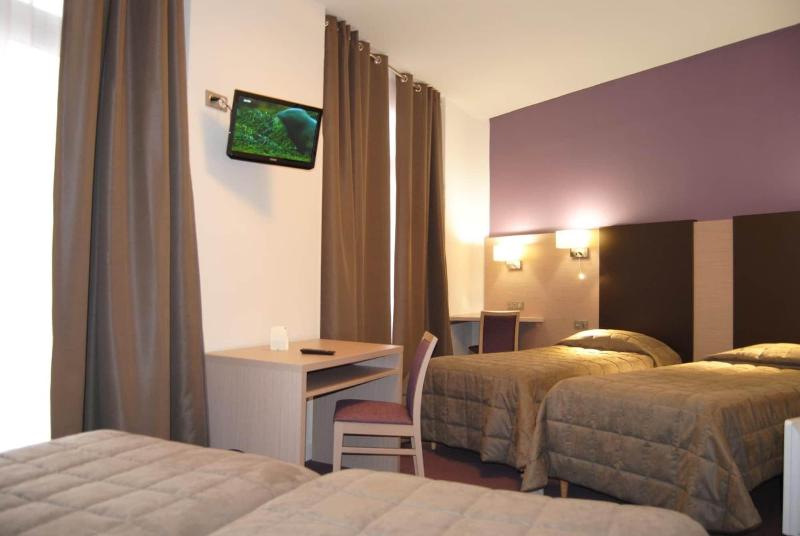 Hôtel Roc de Massabielle image
