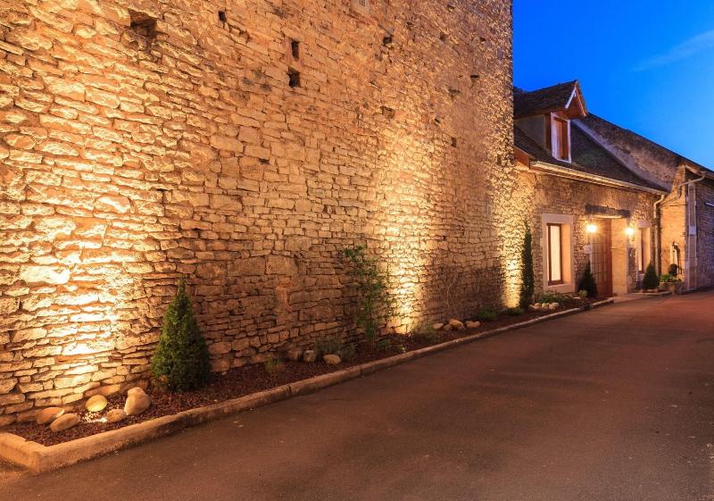 Hotel De La Cloche image