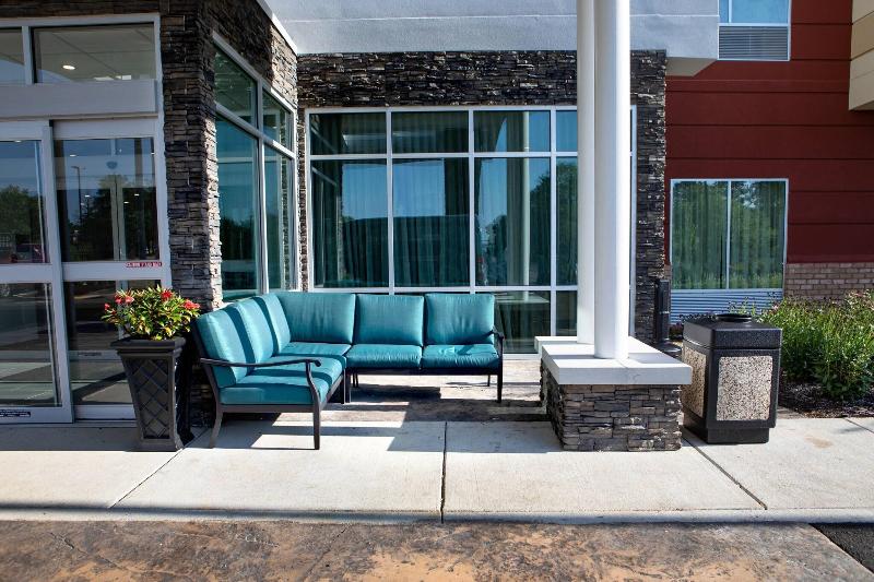 Fairfield Inn & Suites by Marriott Richmond Airpor image