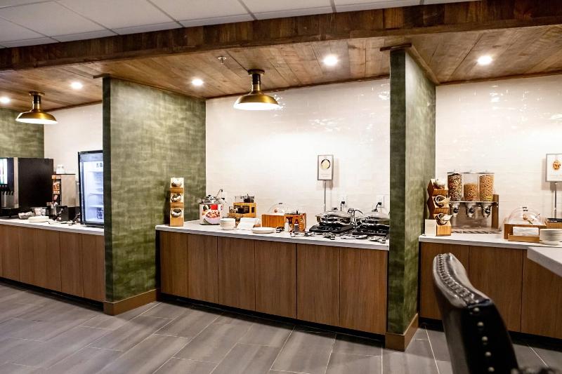 Fairfield Inn & Suites by Marriott Richmond Airpor image
