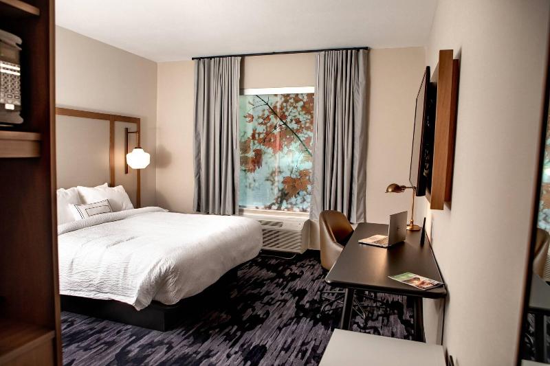 Fairfield Inn & Suites by Marriott Richmond Airpor image
