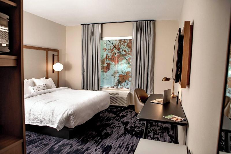 Fairfield Inn & Suites by Marriott Richmond Airpor image
