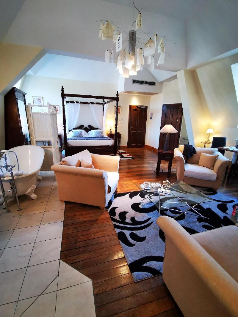 Hôtel des Prélats image