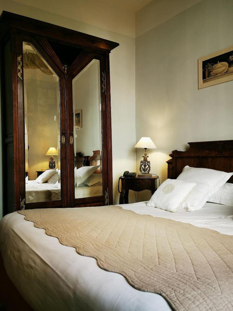 Hôtel des Prélats image