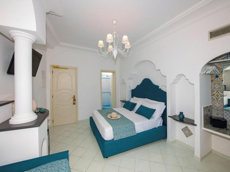 Hotel Reginella Positano image