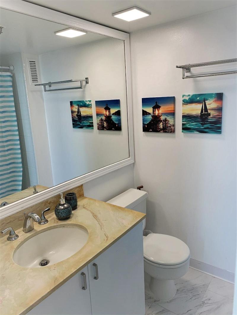 Tropical Studios At Marine Surf Waikiki image