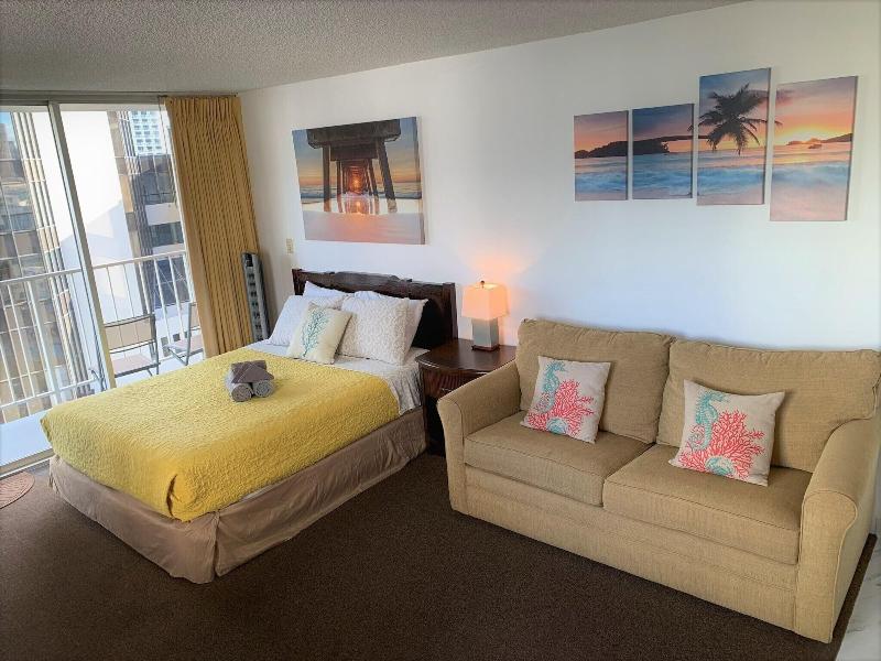 Tropical Studios At Marine Surf Waikiki image