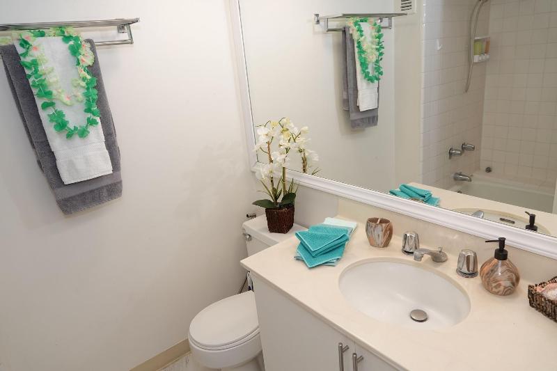 Tropical Studios At Marine Surf Waikiki image