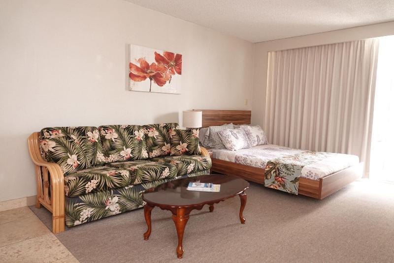 Tropical Studios At Marine Surf Waikiki image