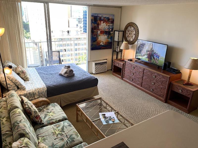 Tropical Studios At Marine Surf Waikiki image