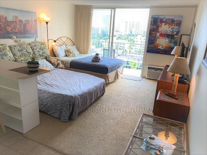 Tropical Studios At Marine Surf Waikiki image