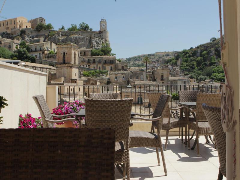 Le Magnolie Hotel Modica image
