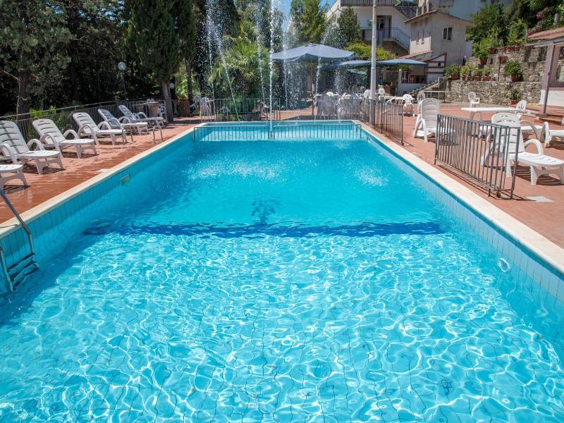 Hotel Eden image