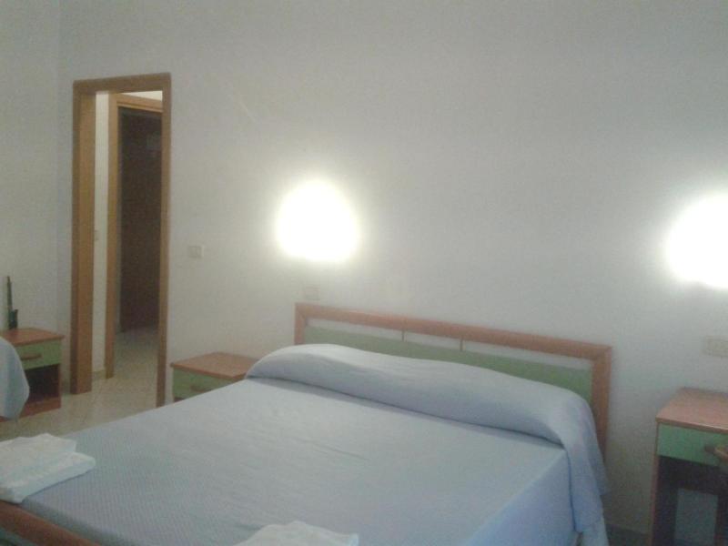 Hotel Eden image