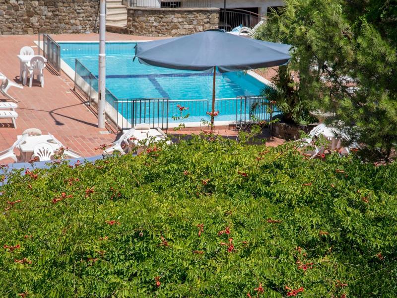 Hotel Eden image