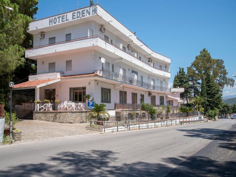 Hotel Eden image