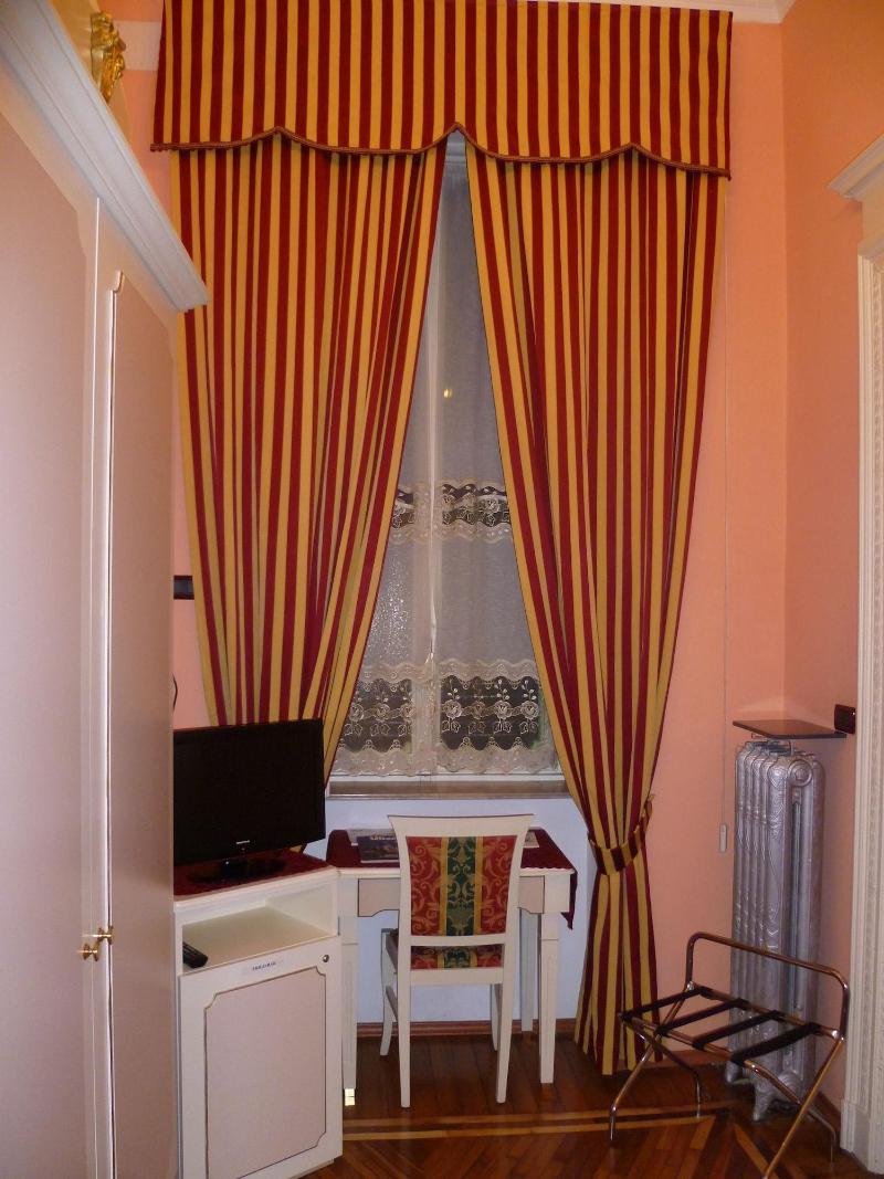 Hotel Principi d'Acaja image