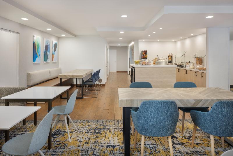TownePlace Suites by Marriott Tampa Westshore/Airp image