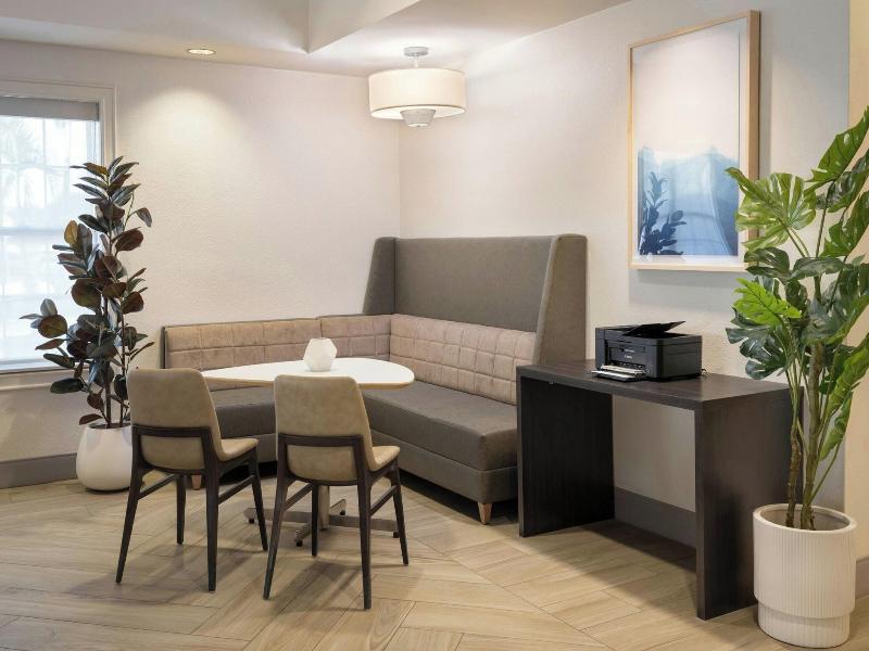Residence Inn by Marriott Tampa Westshore/Airport image