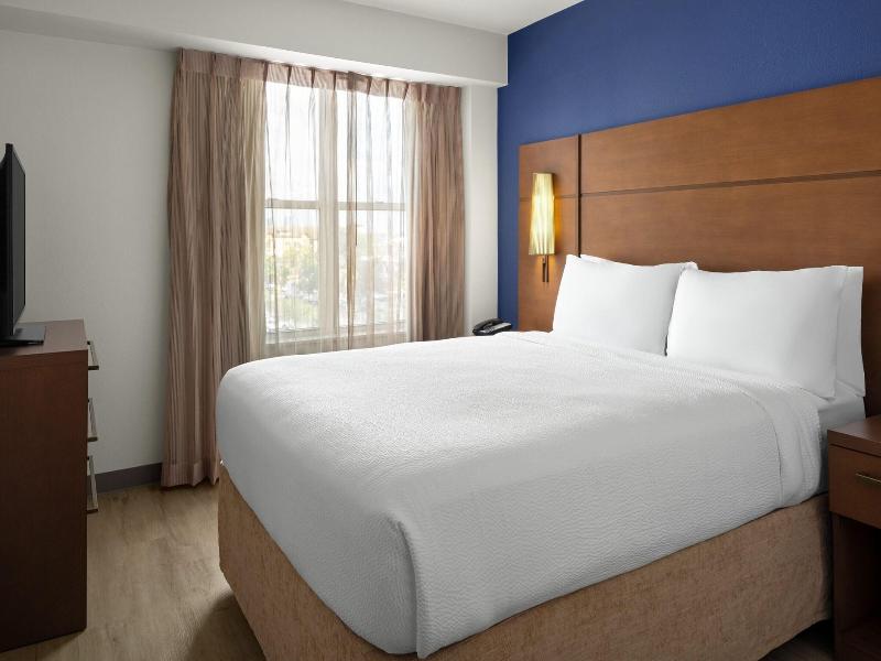 Residence Inn by Marriott Tampa Westshore/Airport image