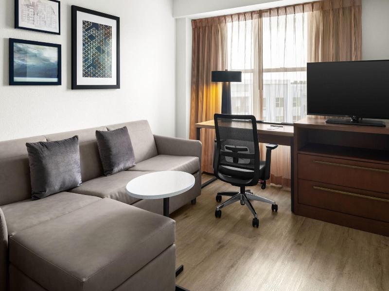 Residence Inn by Marriott Tampa Westshore/Airport image
