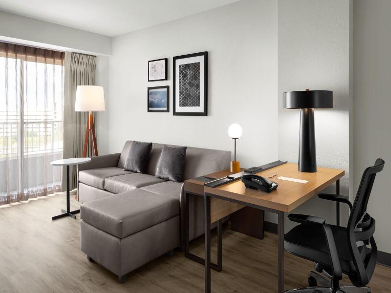 Residence Inn by Marriott Tampa Westshore/Airport image