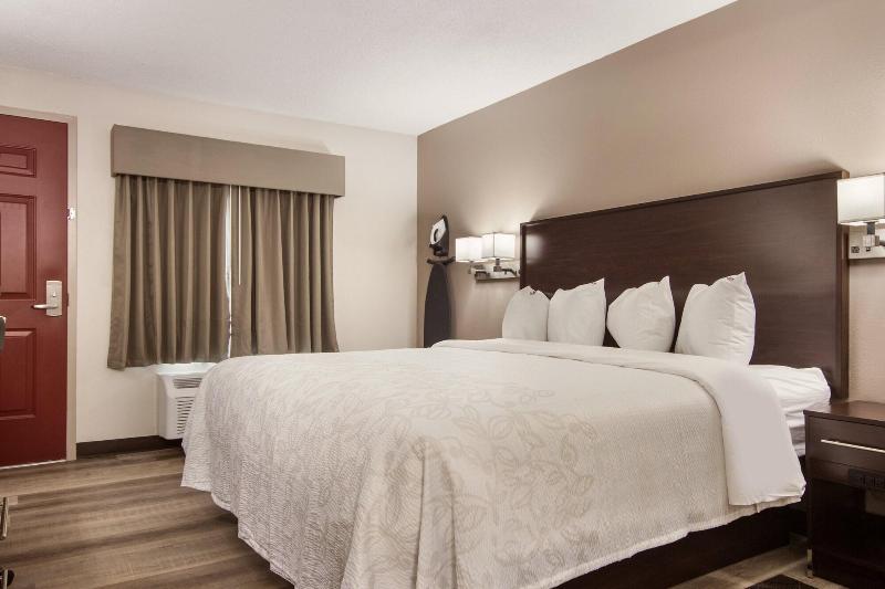Downtown Erie Hotel image