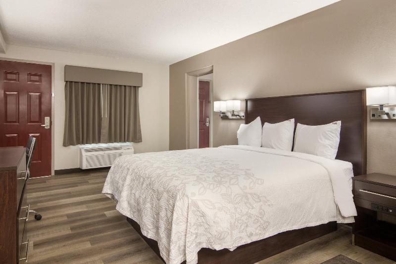 Downtown Erie Hotel image