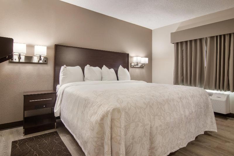 Downtown Erie Hotel image