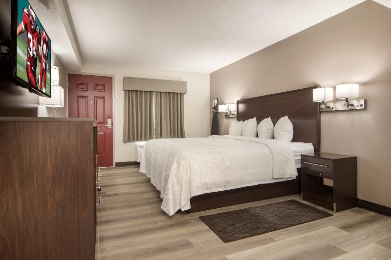 Downtown Erie Hotel image