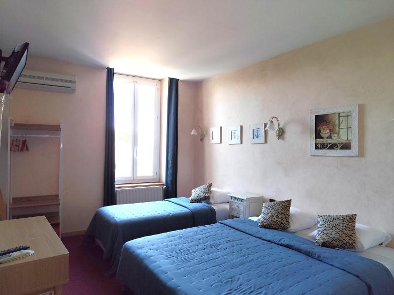 Hotel Saint Jean image