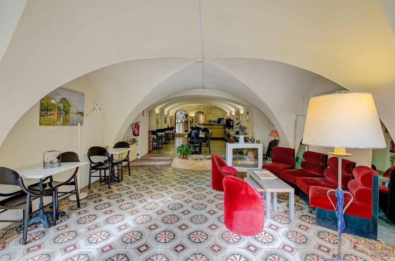 Hotel Saint Jean image