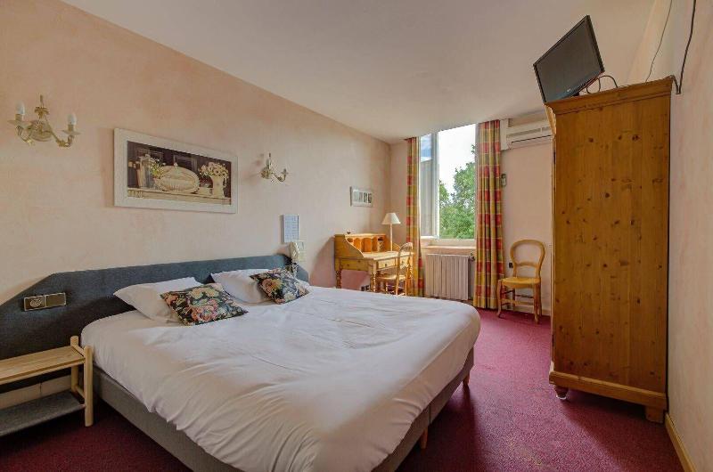 Hotel Saint Jean image