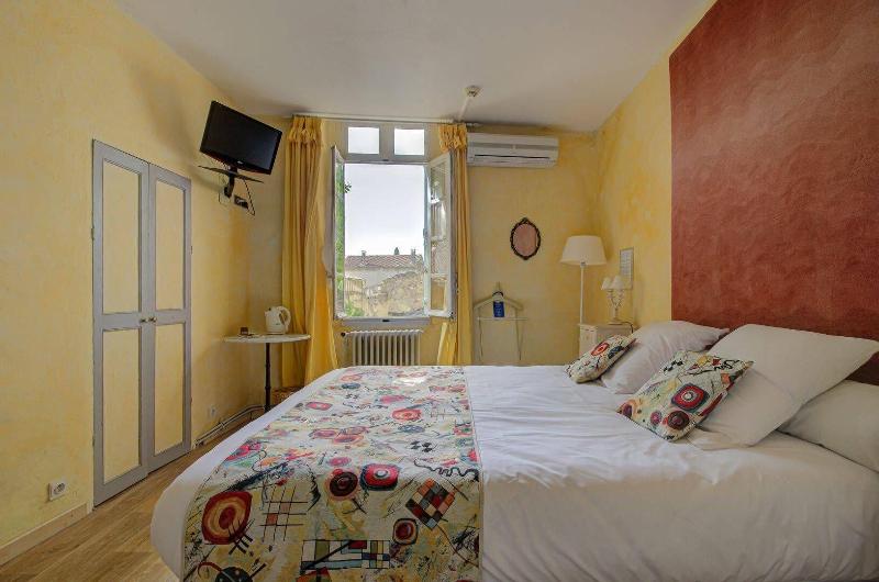 Hotel Saint Jean image