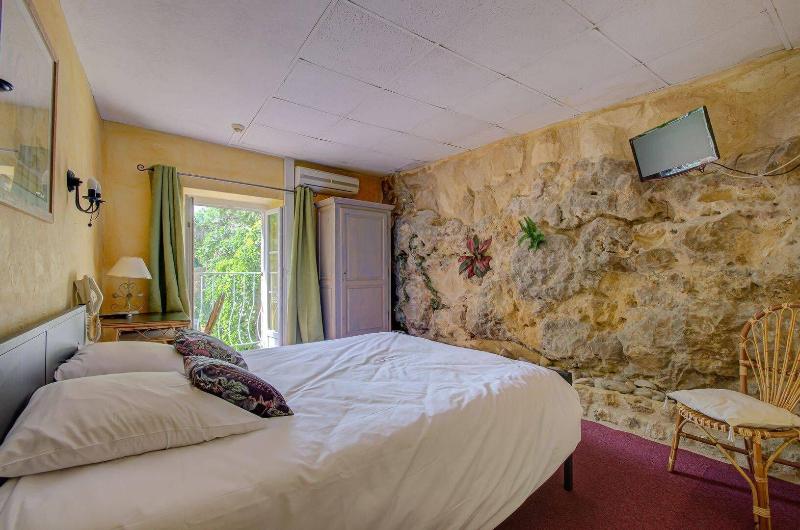 Hotel Saint Jean image