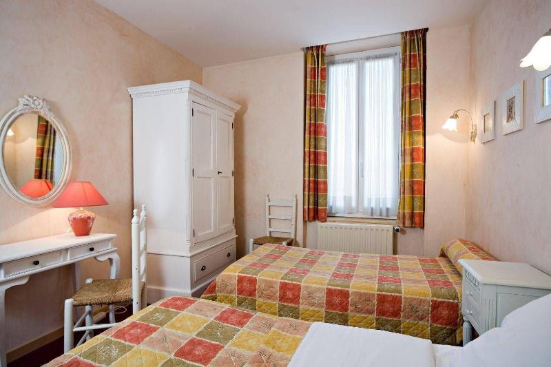 Hotel Saint Jean image