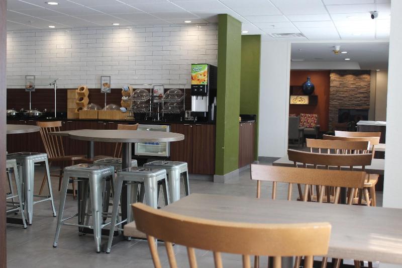 Fairfield Inn & Suites Fort Worth/Fossil Creek image