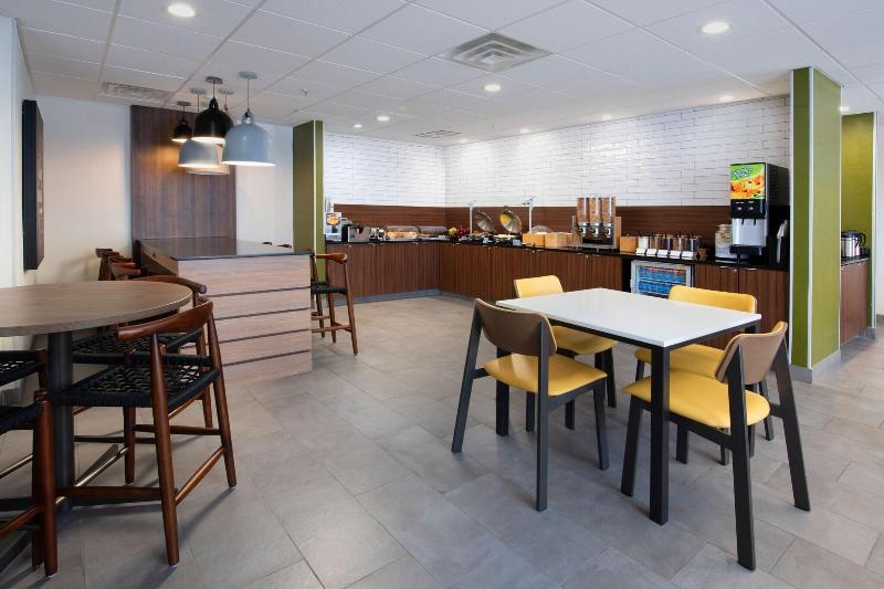 Fairfield Inn & Suites Fort Worth/Fossil Creek image