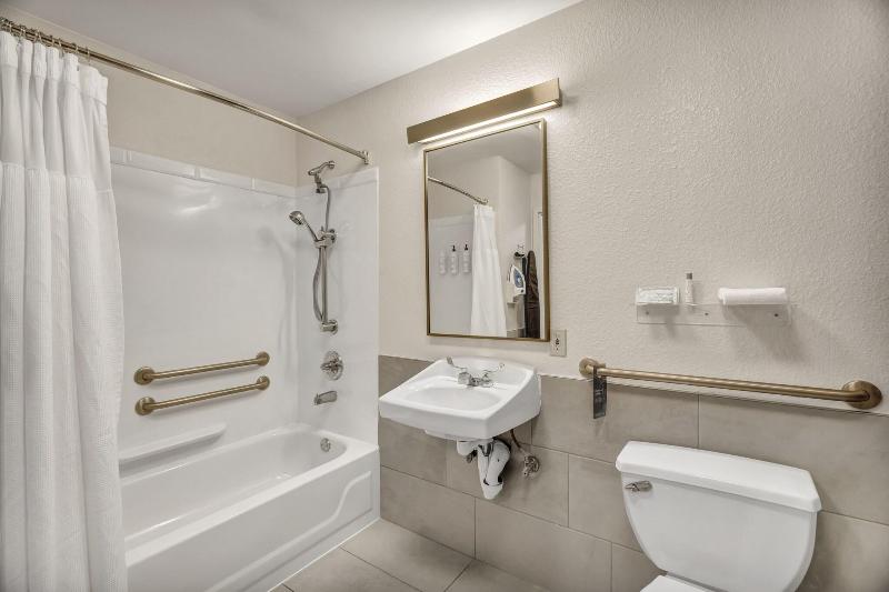 Fairfield Inn & Suites Fort Worth/Fossil Creek image
