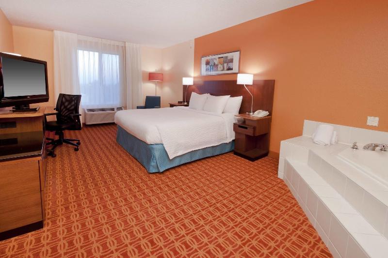 Fairfield Inn & Suites Fort Worth/Fossil Creek image