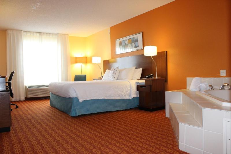 Fairfield Inn & Suites Fort Worth/Fossil Creek image