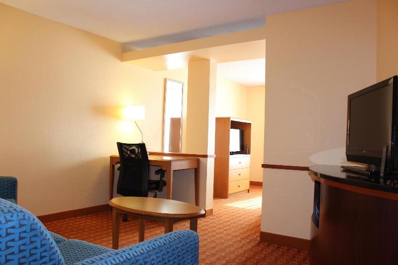 Fairfield Inn & Suites Fort Worth/Fossil Creek image