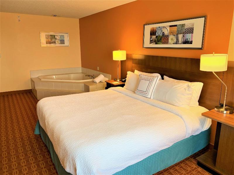 Fairfield Inn & Suites Fort Worth/Fossil Creek image