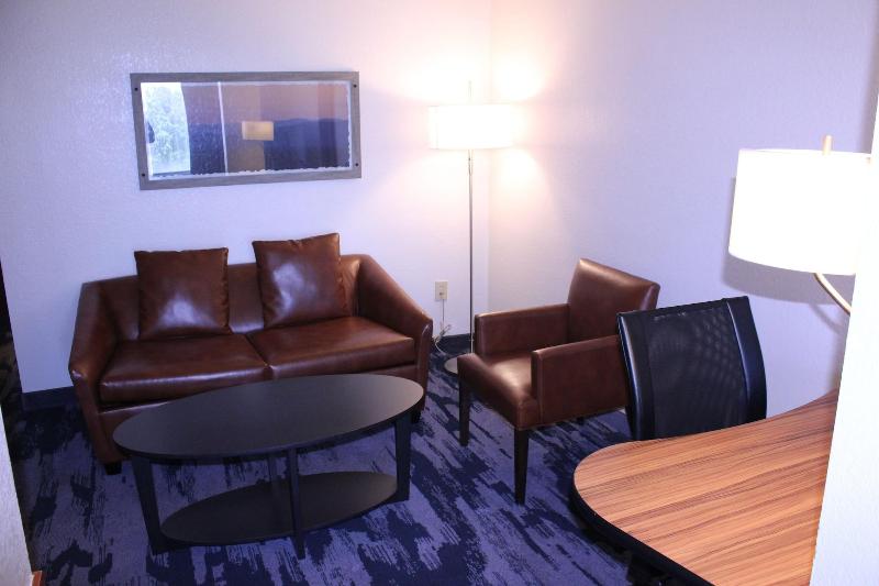 Fairfield Inn & Suites Fort Worth/Fossil Creek image