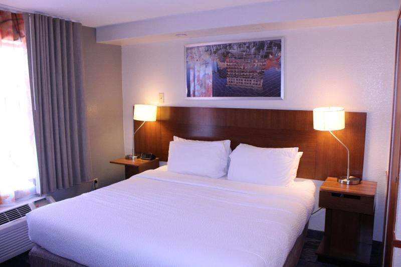 Fairfield Inn & Suites Fort Worth/Fossil Creek image